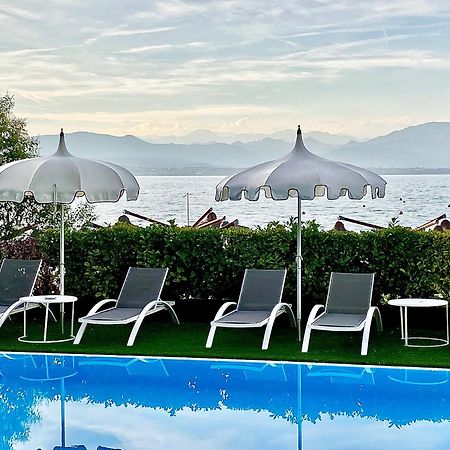 Hotel Aquila D'Oro Desenzano Desenzano del Garda Buitenkant foto